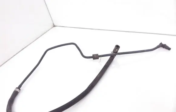 Mercedes-Benz R W251 Engine coolant pipe/hose A2515010025