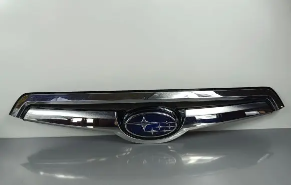 Subaru Forester SK Front bumper upper radiator grill 91121SJ030