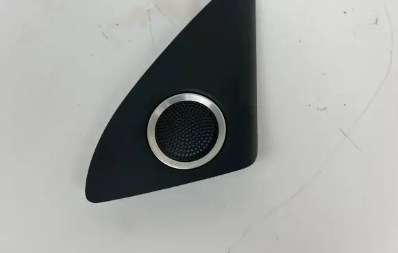 Audi Q5 SQ5 Front door speaker cover trim 8R0035424A