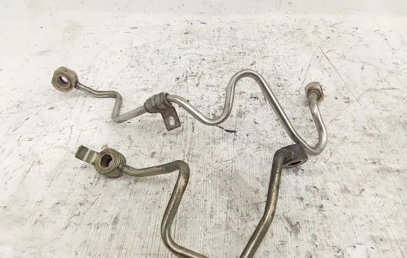 Mazda 3 III Turbo turbocharger oiling pipe/hose