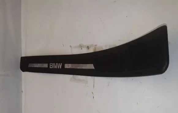 BMW 7 E38 Rear sill trim cover 8220231