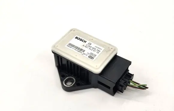 Smart ForTwo III C453 ESP acceleration yaw rate sensor 0265005789 A4515420718 1275100464
