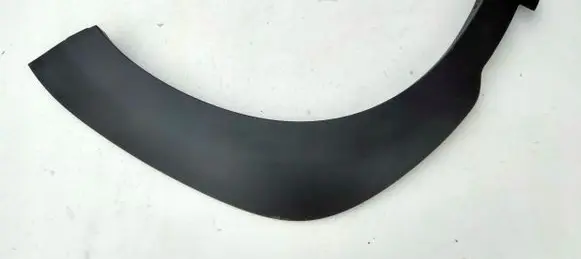 Hyundai Kona I Front arch trim 