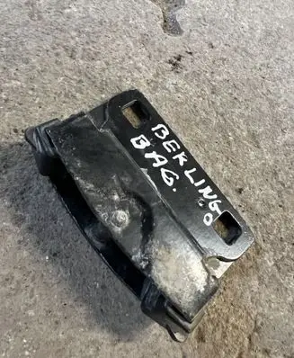 Citroen Berlingo Trunk lock loop 