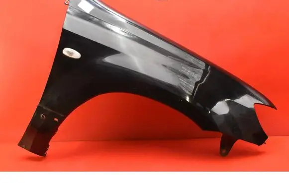 Mitsubishi Outlander Fender