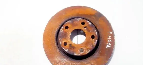 Toyota Avensis T250 Front brake disc ventiliuojamas