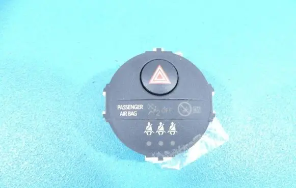 Toyota Yaris Hazard light switch 83950-0D050-A IMPRK914195
