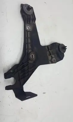 Volvo S60 Air filter cleaner box bracket assembly 30636575