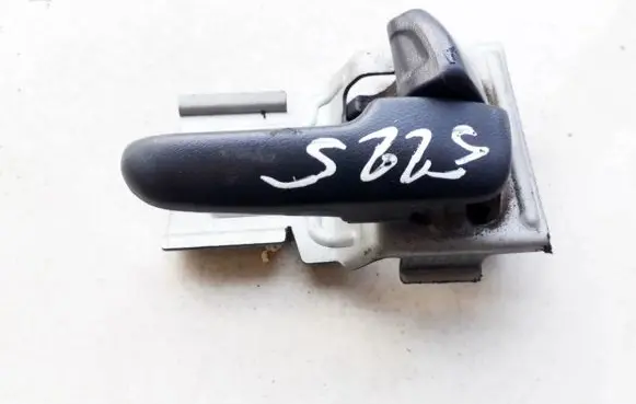 Mazda 323 Front door interior handle JD08