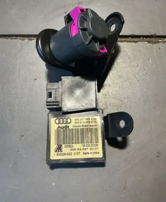Audi A6 S6 C6 4F Clutch pedal sensor 4F0907658A 4F0910658A 180002003D
