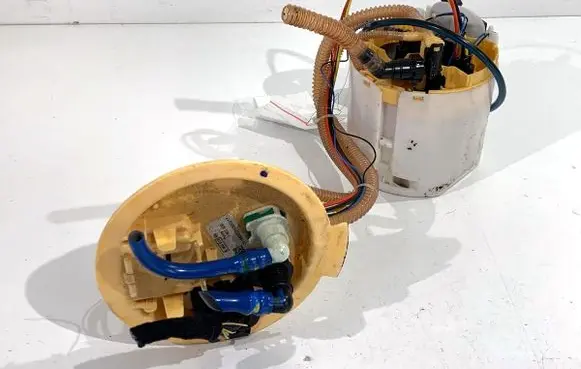 BMW X4 G02 In-tank fuel pump 7401430