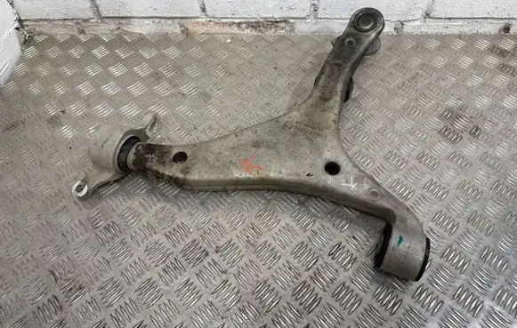 Dodge Durango III Front control arm P68282729AC 04877717AB