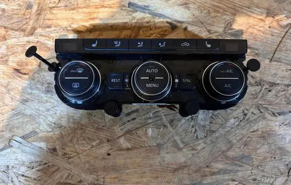 Volkswagen PASSAT B8 Climate control unit 5G0907044BG