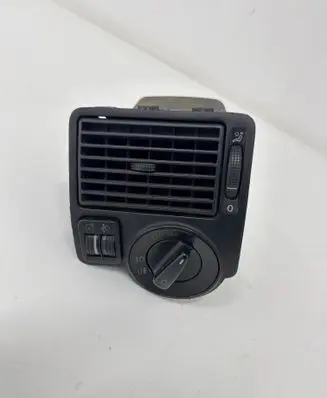Volkswagen Golf IV Light switch