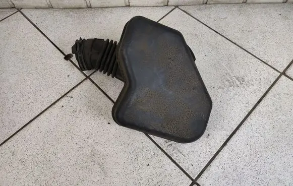 Mazda CX-9 Intake resonator VP7TU-9F764-AB