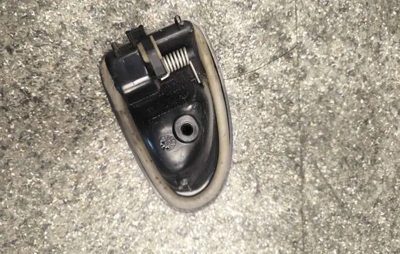 Renault Master II Front door interior handle 7700830079 91127101