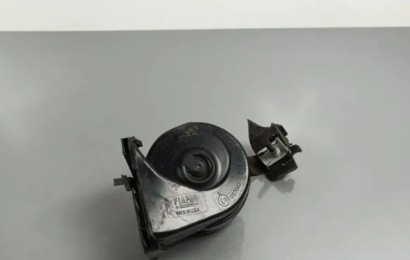 Jeep Cherokee Horn signal