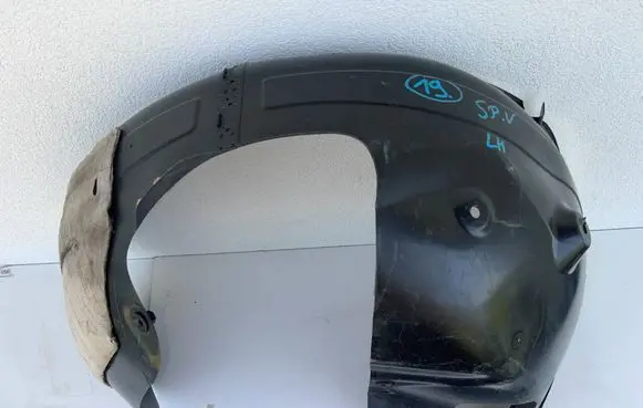 KIA Sportage Front wheel arch liner splash guards 86813R2000 86811R2000
