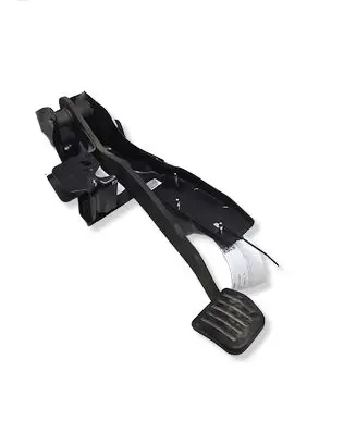 Ford S-MAX Brake pedal 6G922D094JF