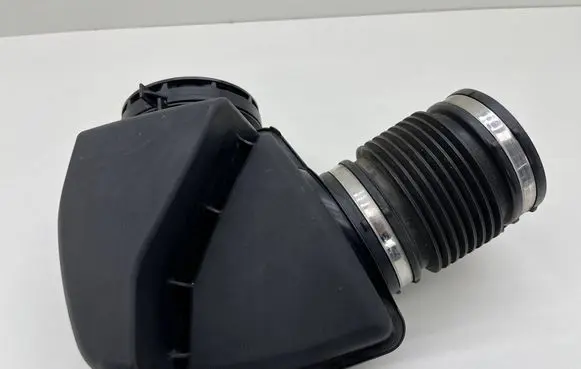 BMW 3 F30 F35 F31 Intake resonator 7060423
