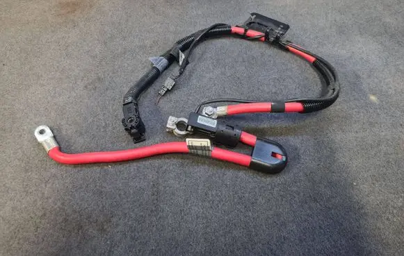 BMW 7 E65 E66 Positive cable (battery) 6904905