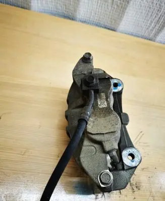 Ford Mustang VI Front brake caliper 2B294 2B302
