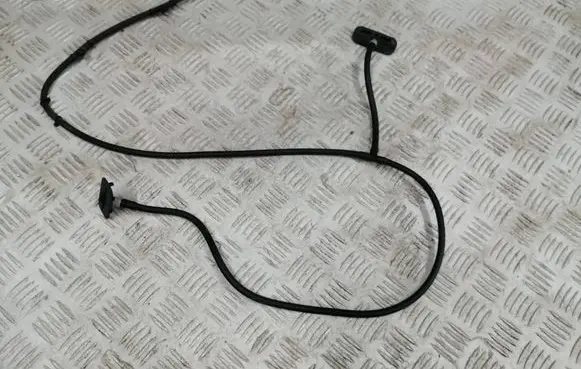 Opel Crossland X Windshield washer spray nozzle 