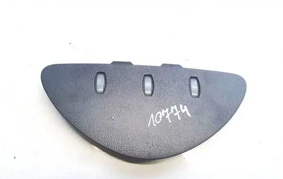 Nissan Leaf I (ZE0) Other interior light 250203na0b