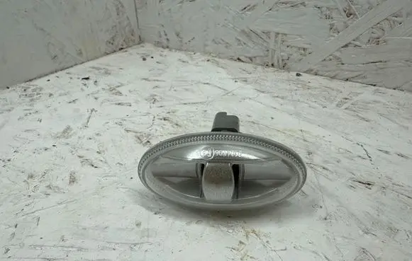 Citroen C1 Front fender indicator light 0104706