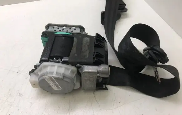 Audi Q5 SQ5 Front seatbelt