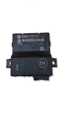 Audi Q7 4L Gateway control module 4F0907468L 4F0907468G