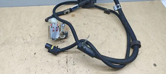 Mercedes-Benz C W204 Positive cable (battery) A2044402413
