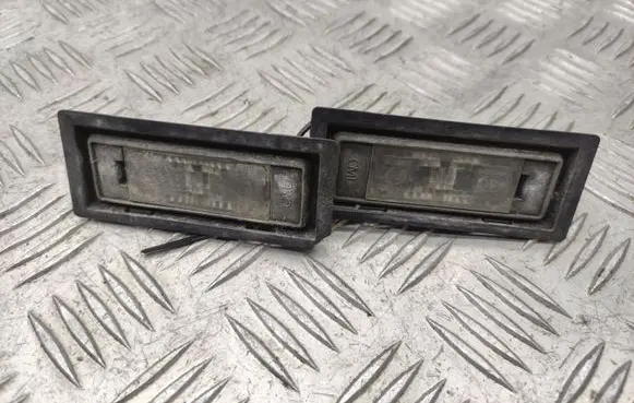 Peugeot 508 Number plate light