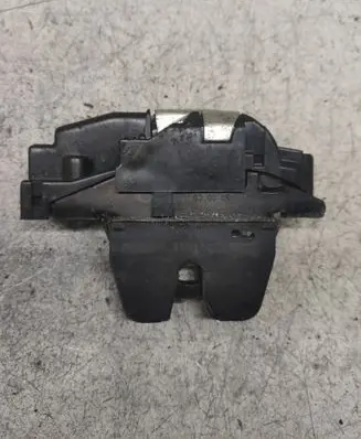 Peugeot 207 Tailgate/trunk/boot lock/catch/latch