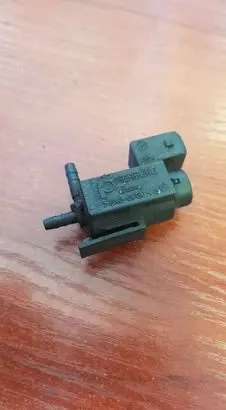 Vacuum valve