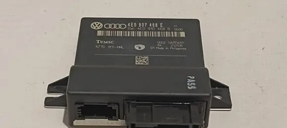 Audi A8 S8 D3 4E Gateway control module 4E0907468E