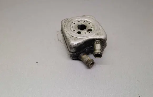 Engine oil radiator