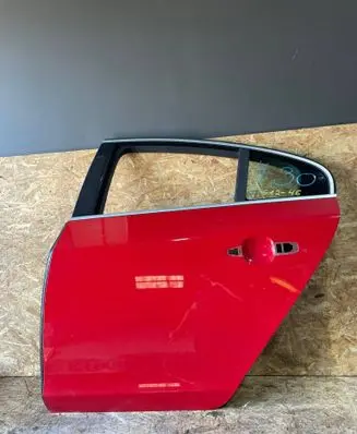 Volvo S60 Rear door 31424601