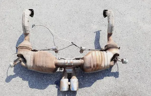 Porsche Cayman 987 Rear muffler/silencer tail pipe 
