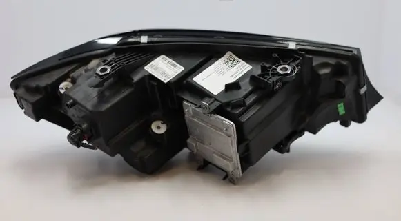 BMW 3 G20 G21 Headlight/headlamp 030110623109 9481695 LE16A6384