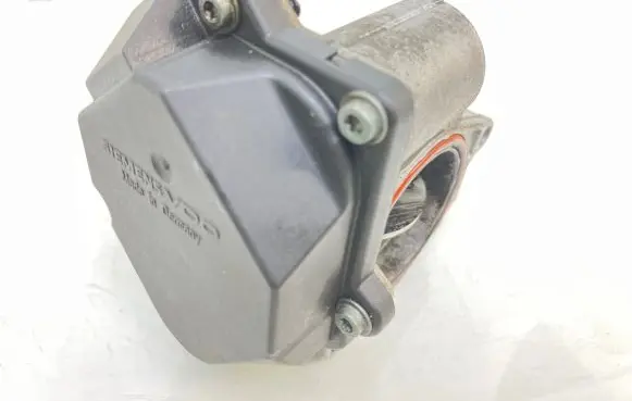 Skoda Octavia Mk2 (1Z) Throttle valve 03G128063A A2C53249824