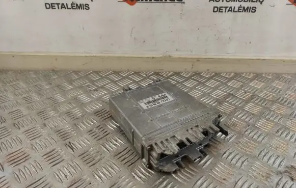 Audi A4 S4 B5 8D Engine control unit/module 028906021GN 28SA3361 0281001660