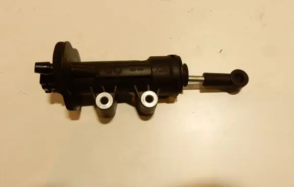 Audi A6 S6 C6 4F Clutch master cylinder 4F0721401 51292