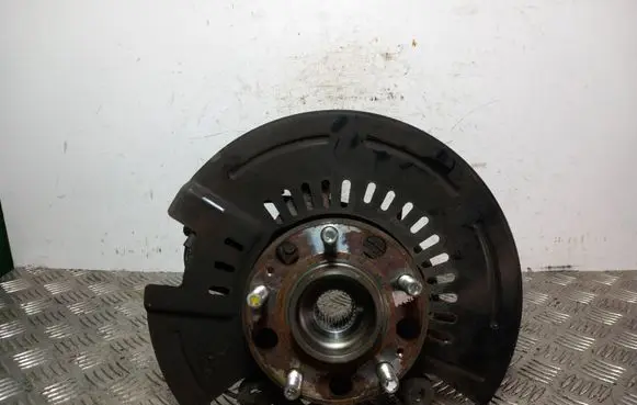 KIA Sorento Front wheel hub