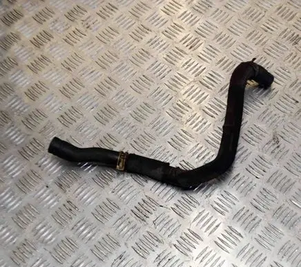Volkswagen Golf VII Engine coolant pipe/hose