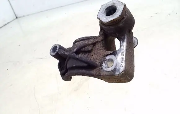 Mercedes-Benz E W211 Sway bar bush bracket, front A2113231226