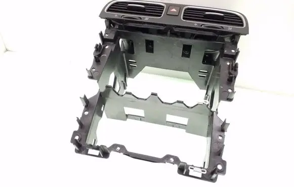 Volkswagen Golf VI Dash center air vent grill 5K0815735D 5K0815736D 5K0858005E
