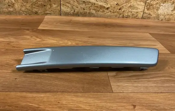 Volkswagen PASSAT B6 Front bumper splitter molding 3C0807645A