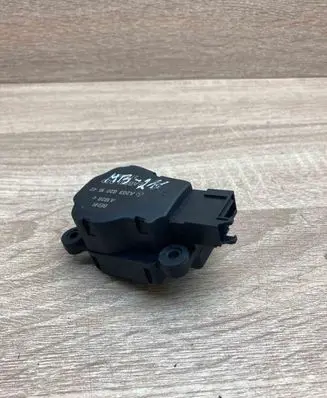 Mercedes-Benz E W211 Air flap motor/actuator A2038201642