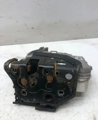 Audi A5 8T 8F Front door lock 